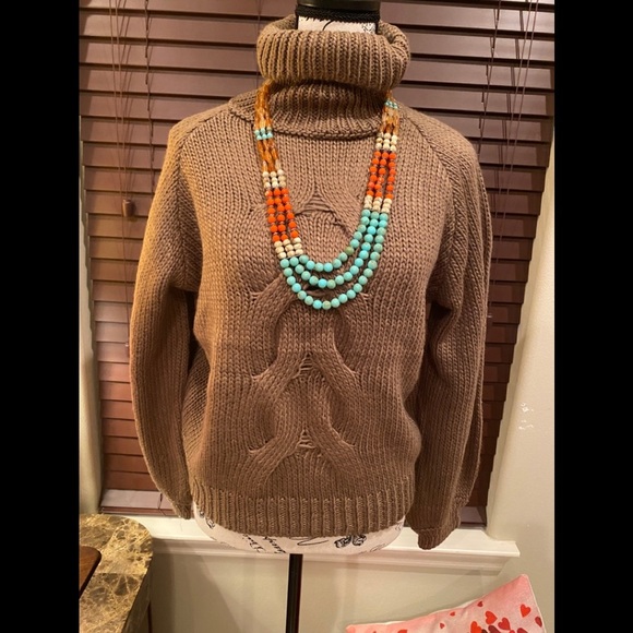This a a Mocha sweater size Small 🤎 - Picture 1 of 12